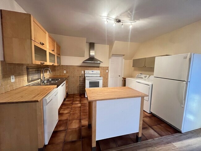 Photo - 30 Nelson St Unit 1