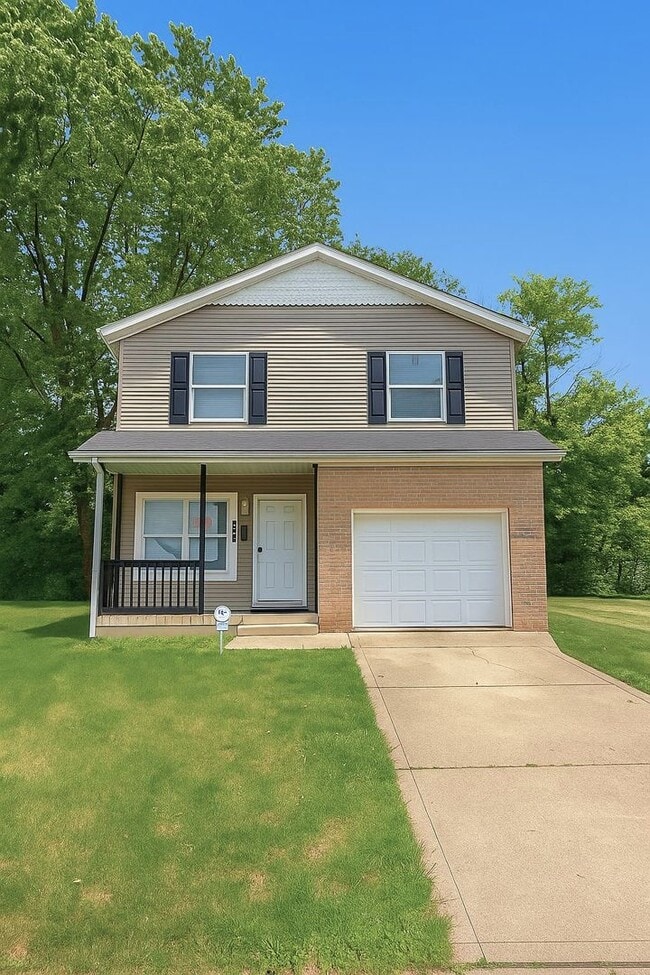 4 Bedroom 2 Bathroom Single Family Home - 4 Bedroom 2 Bathroom Single Family Home