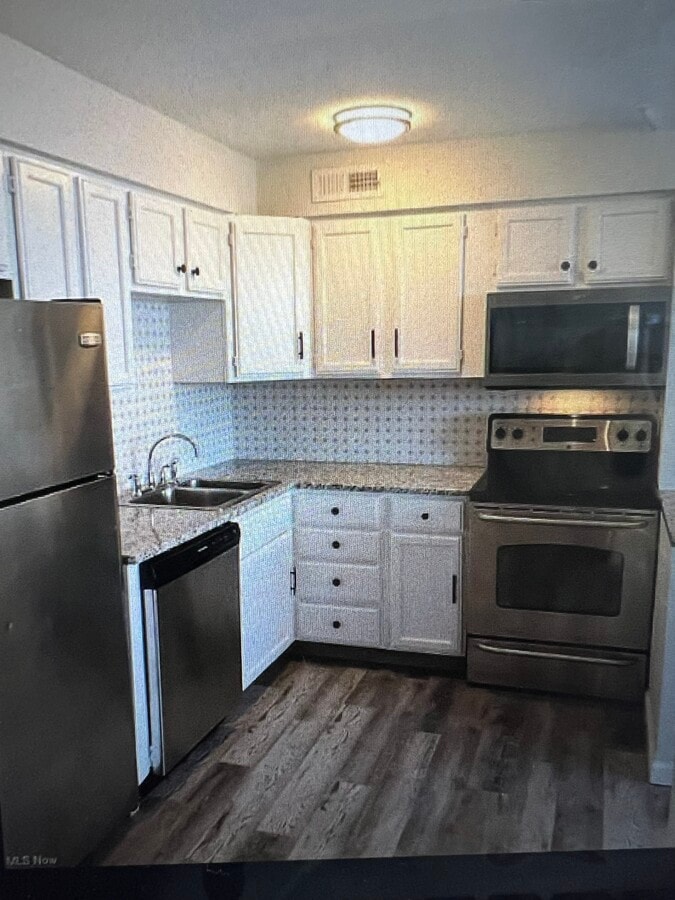 Photo - 11811 Lake Ave Unit 907