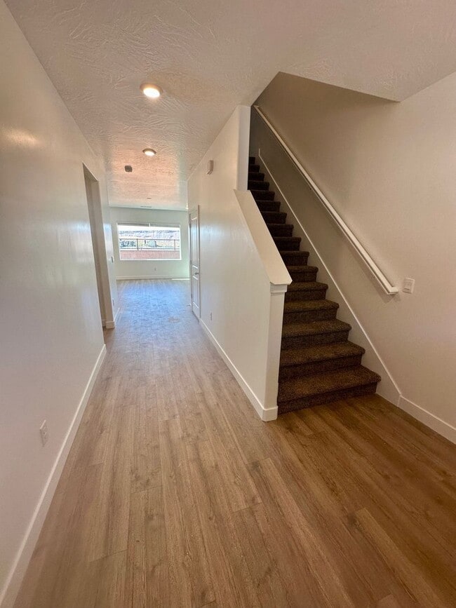 Photo - BRAND NEW Long Valley Home