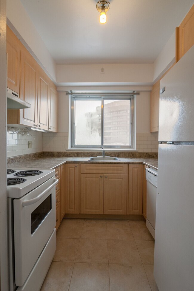 Photo - 3555 Chem. de la Côte-des-Neiges Unit 2316