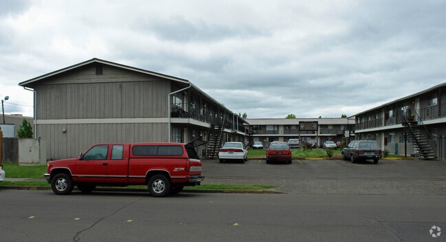 Photo - Benton Village