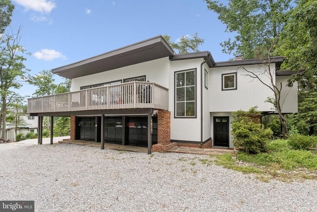 Building Photo - 1816 Woods Rd Rental