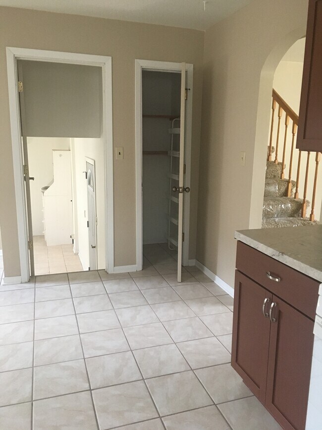 23 Maxwell St Townhome Townhome Rental in Hebron IN