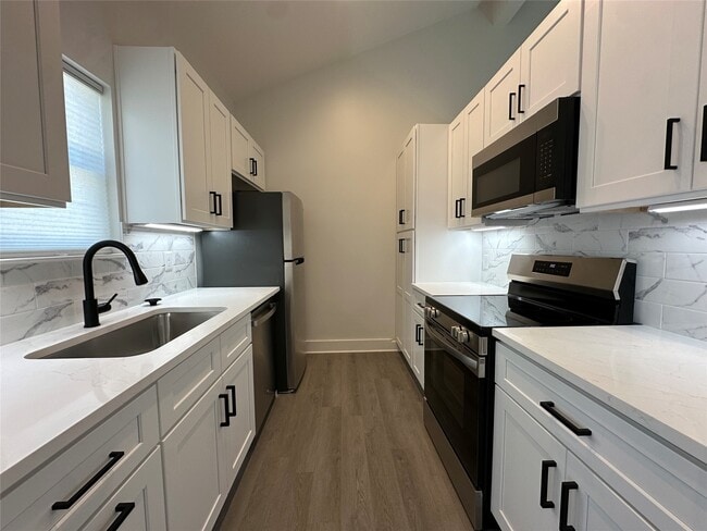 Photo - 2829 Timmons Ln Unit 198