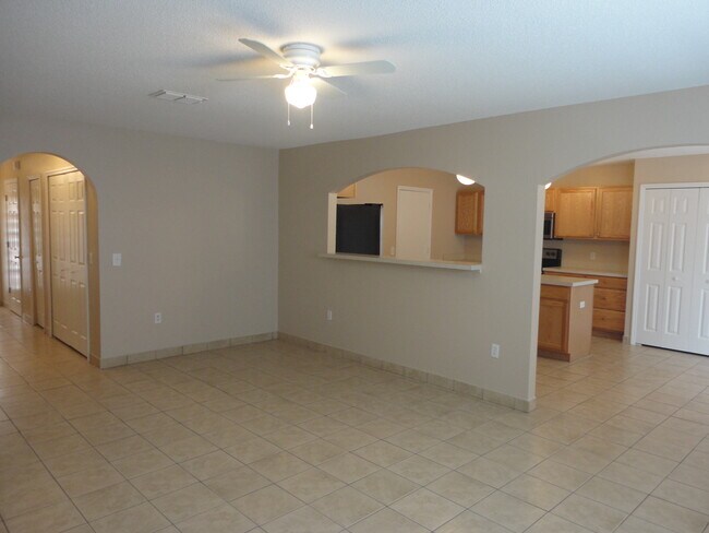 Photo - 1019 Brenton Leaf Dr