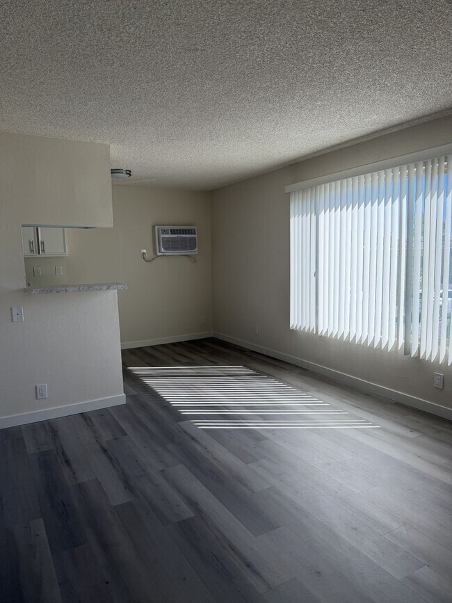 Photo - Calvert Street Apartments