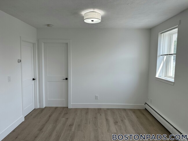 Photo - 740 E 7th St Unidad 40