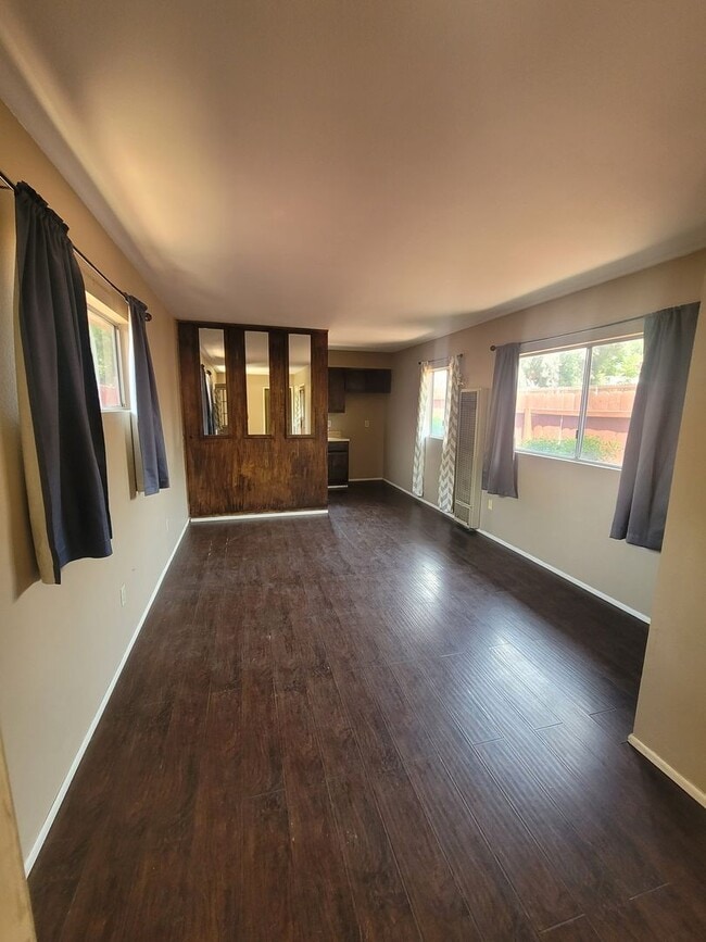 Photo - Single-Story 1-Bedroom Apartment in Yucaipa! Unit 34726 1/2