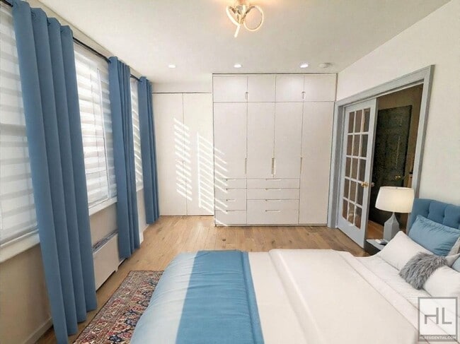 Photo - 62 STREET Unit 2