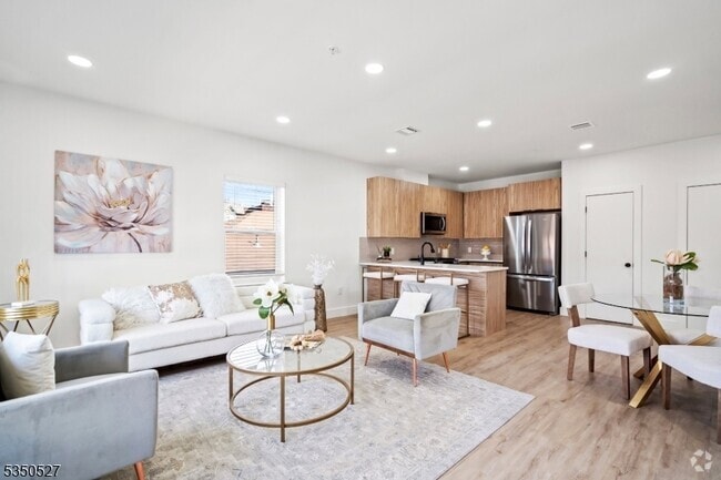Building Photo - 310 W Jersey St Unit 503 Rental