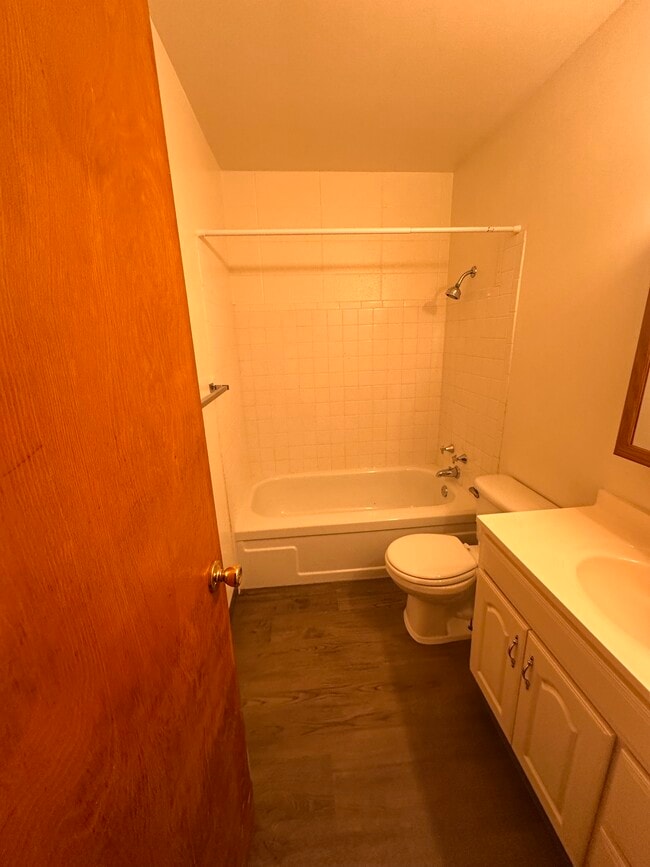 Photo - Starliter Apartments