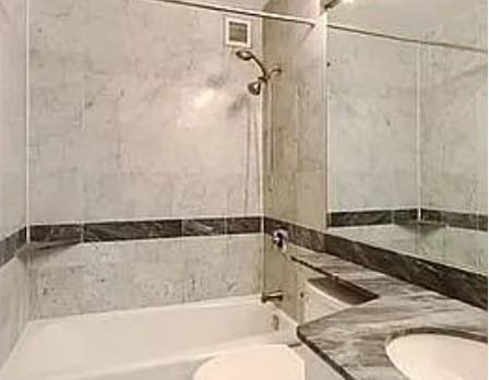 Photo - 236 E 47th St Unit 236 E 47th St