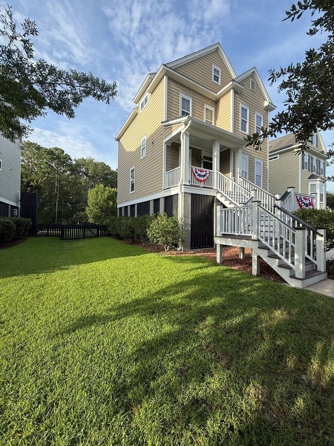 Photo - Available now. Amazing 4 BR/2.5 BA Home Available at Shellring at St Thomas Island!