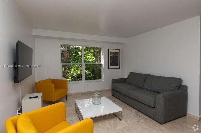 Building Photo - 1498 Jefferson Ave Unit 301 Rental