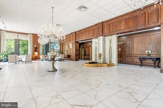 9701 Fields Rd Unit 1008