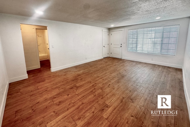 Photo - Newly Remodeled 2 Bed / 1 Bath Home Near Providence Hospital