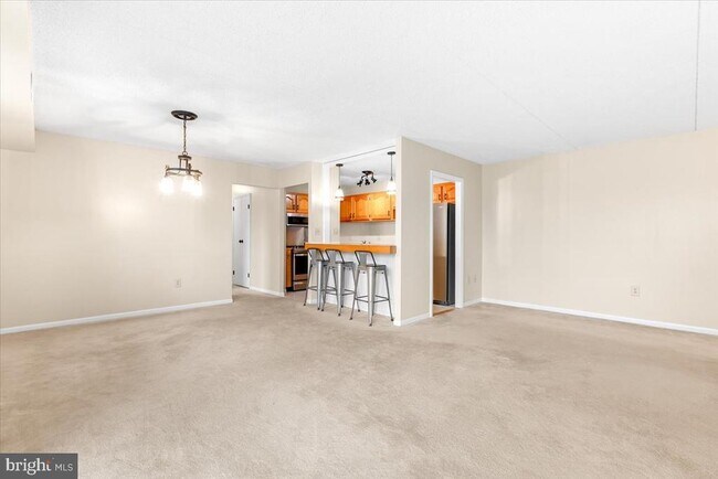 Photo - 1745 Edgewood Hill Cir Unit 3