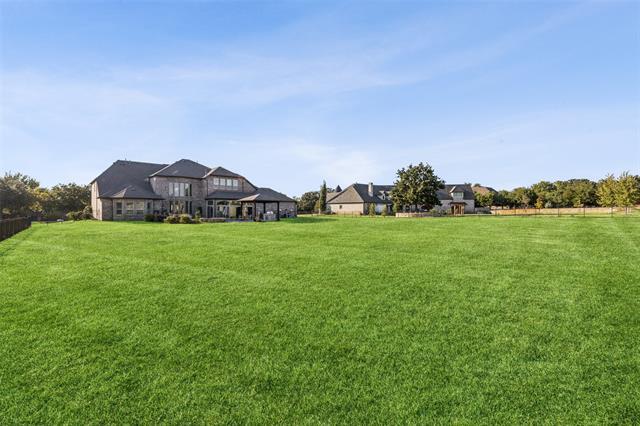 Photo - 715 Simmons Rd