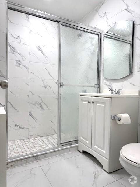 Building Photo - 45-25 163rd St Rental