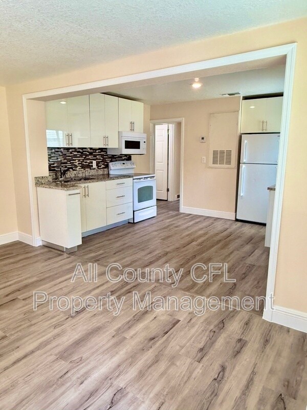 Photo - 30 Lemon Ln Unidad A