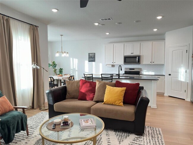 Photo - 19320 Forman Dr