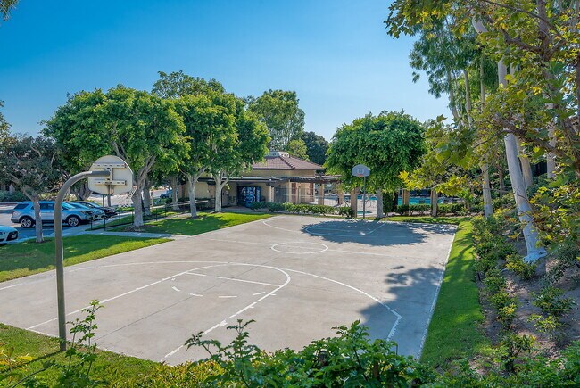 Trabuco Villas