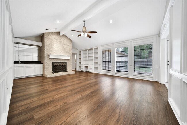 Photo - 3939 Fawn Creek Dr