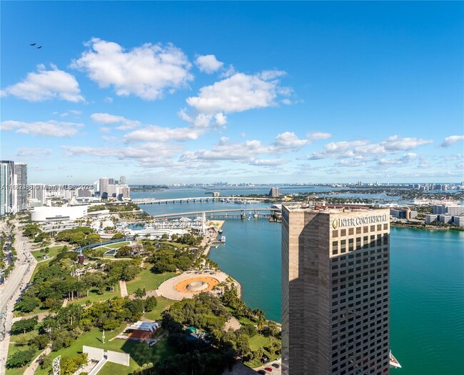 Photo - 325 S Biscayne Blvd Condo Unit 4318