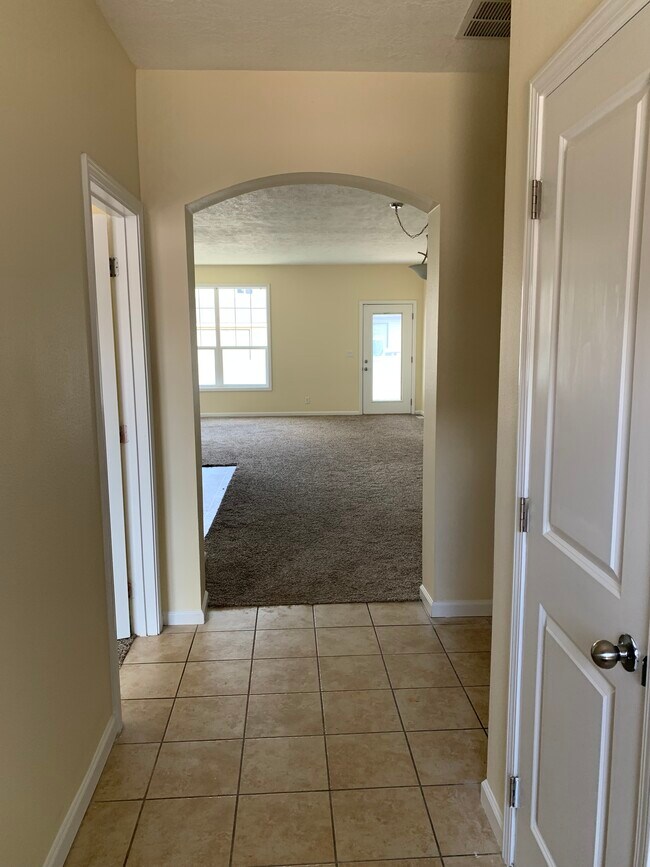 Photo - 3121 17th Ave W