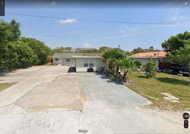 Photo - 1202 Summer St