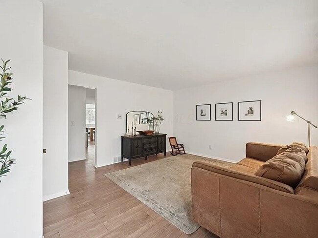 Photo - 2108 Willow Run Rd