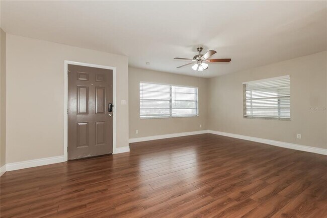 Photo - 601 Vining St