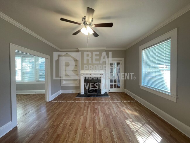 Photo - 3241 Ridge Ave