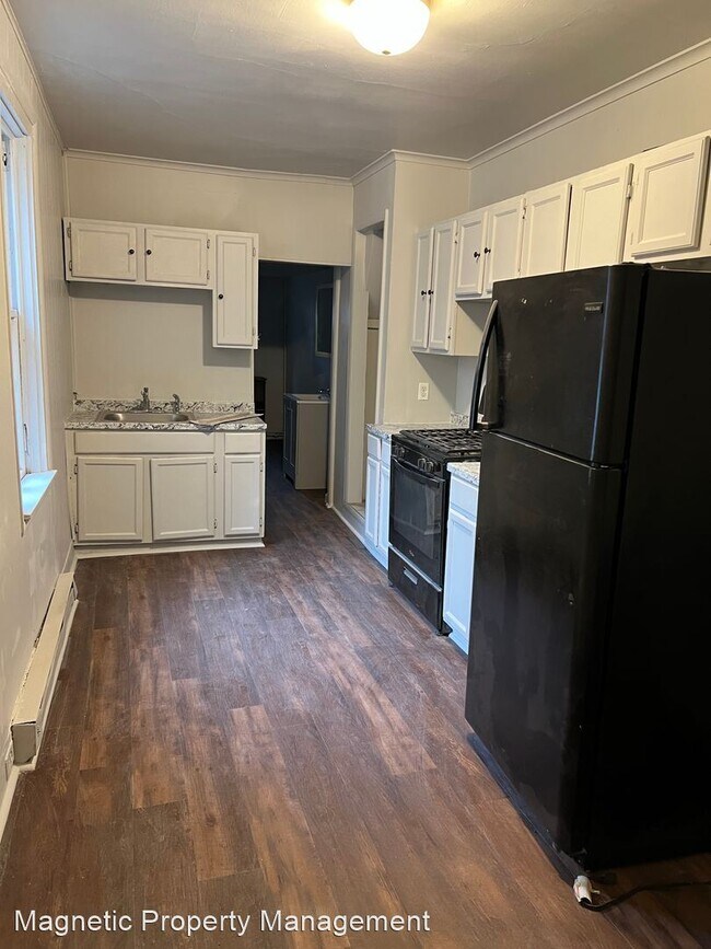 3 br, 1 bath House - 420 Howard Ave - 3 br, 1 bath House - 420 Howard Ave