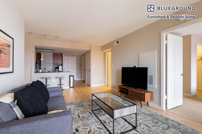 Photo - 1401 N Taft St Unidad SI FL6-ID784