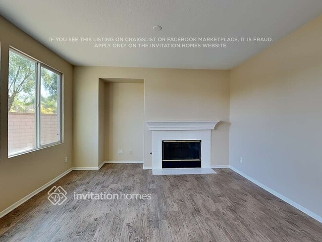 Photo - 1678 Bella Regina Way