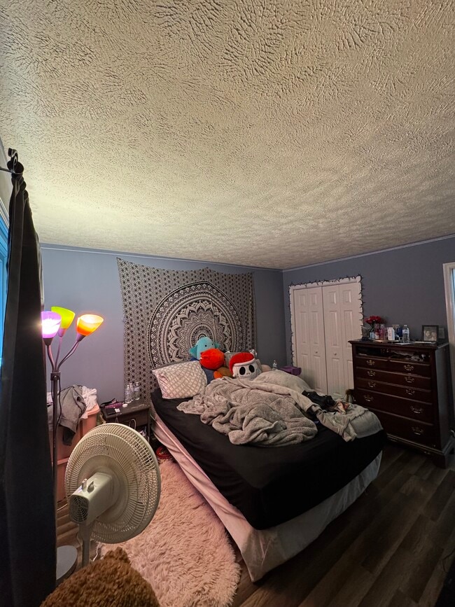 Photo - 1568 Harrier Ln