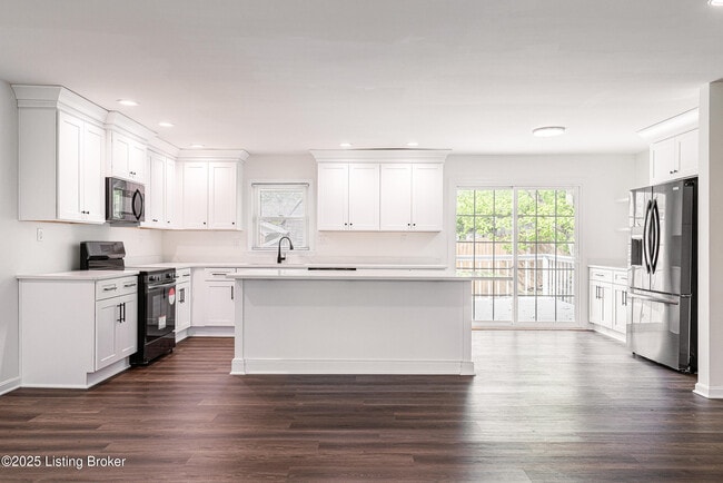 Photo - 3801 Iron Horse Way