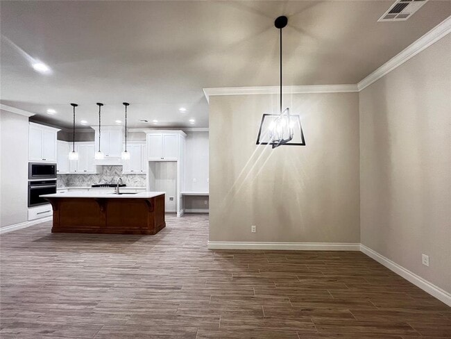 Photo - 11608 NW 104th St