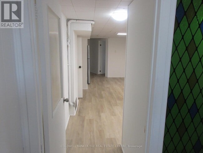 Photo - 72 Navaho Dr