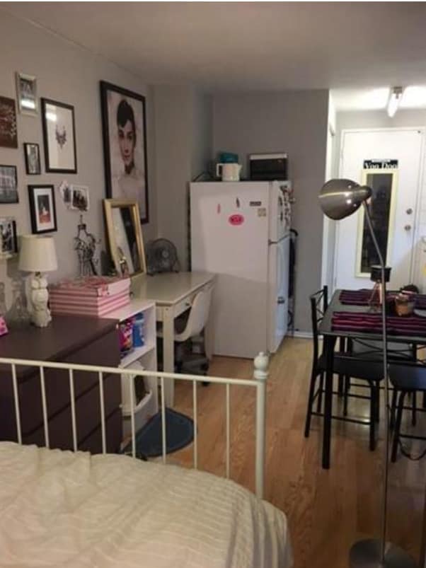 Building Photo - 84 King Edward Ave Unit 100