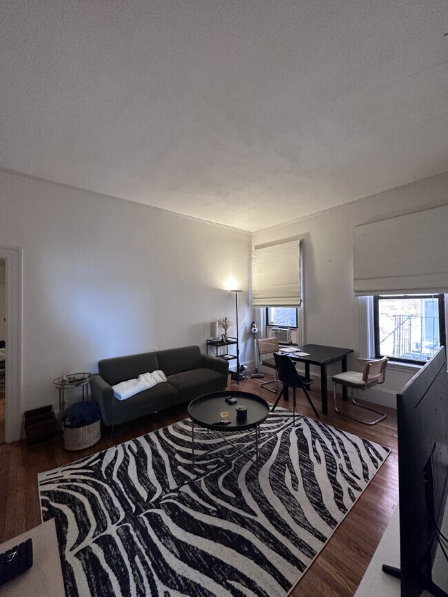 Building Photo - 386 Commonwealth Avenue Unit 53 Rental