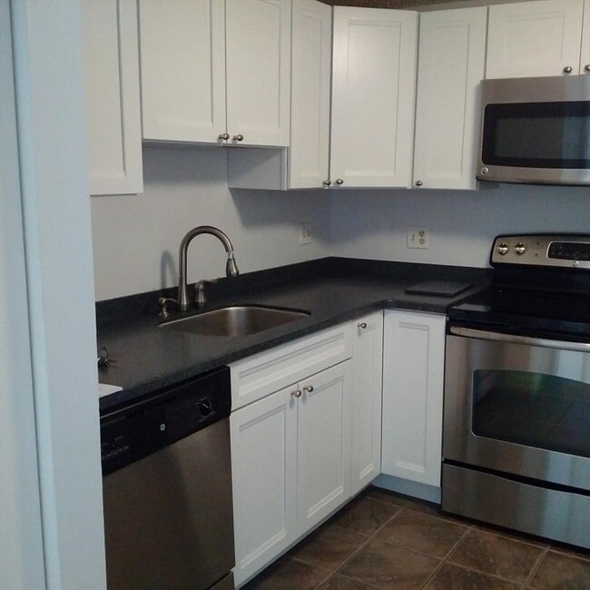 Photo - 8 9th St Unit 404
