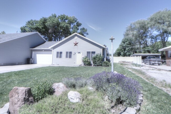 Building Photo - Pet Friendly American Fork Home