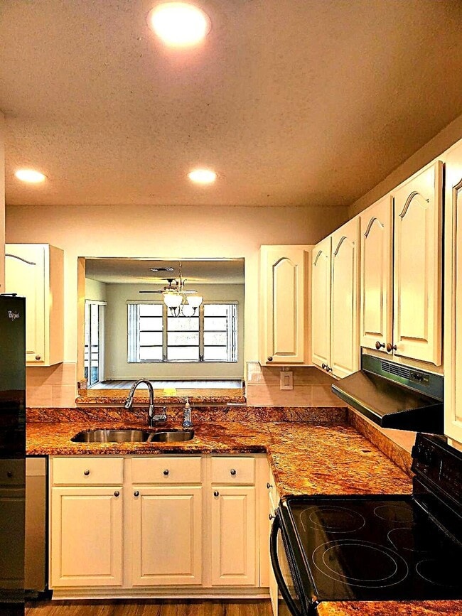 Photo - 5890 Sugar Palm Ct Unit F