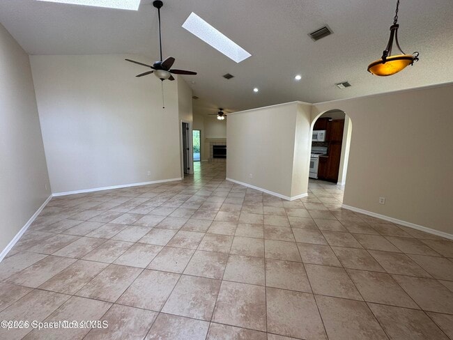 Photo - 2923 Pebble Creek St