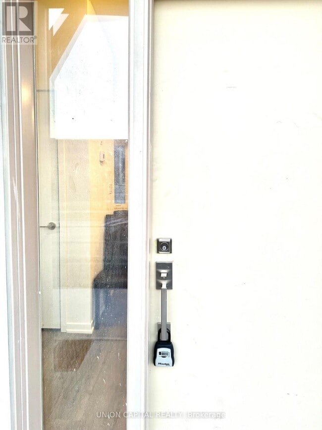 Photo - 31 Mable Smith Wy