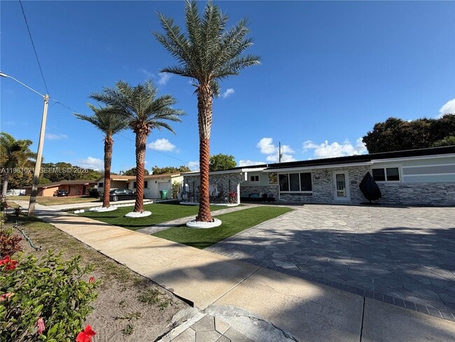 Photo - 2250 NW 22nd Ct