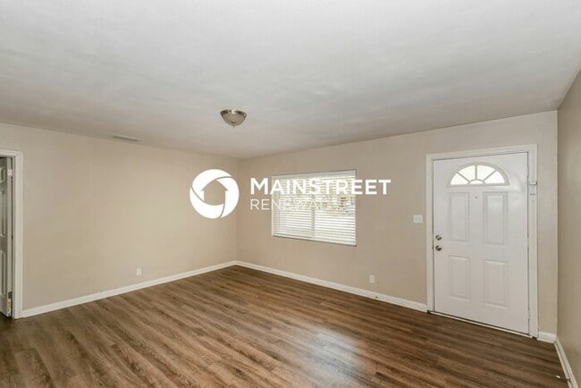 Photo - 3 Bedroom Pet-Friendly Home in Jacksonvill...
